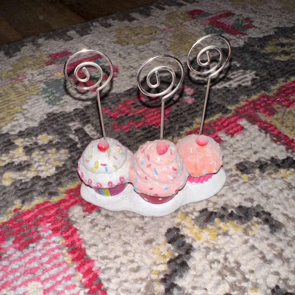 Cupcake Design Photo Holder - Pink, Red, White